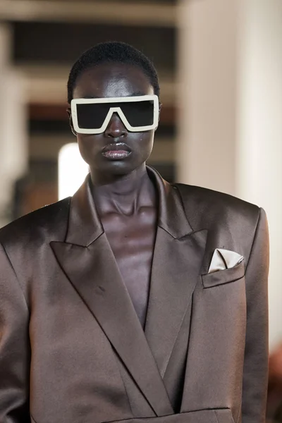 Look 160